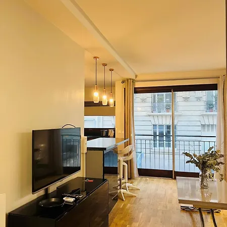 Luxury Eiffel Tour *